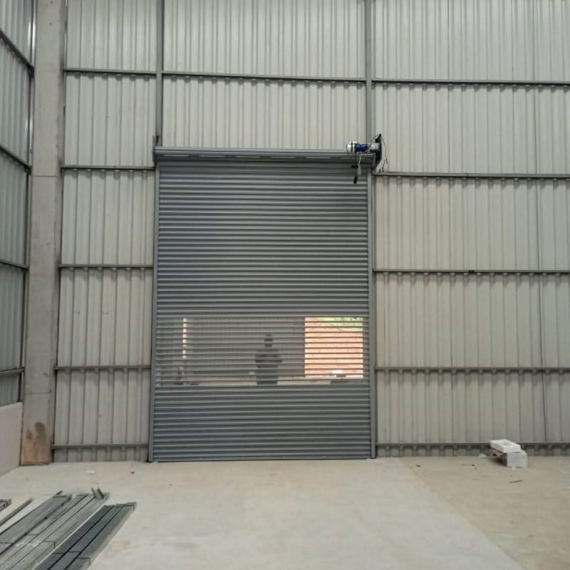  Portas de Enrolar Automaticas